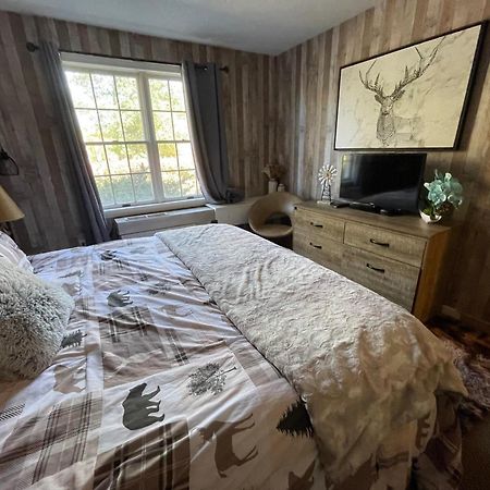 Gorgeous 1St Fl Mtn View Jiminy Suite Sleeps 4 Ski On Off Hancock Exteriör bild