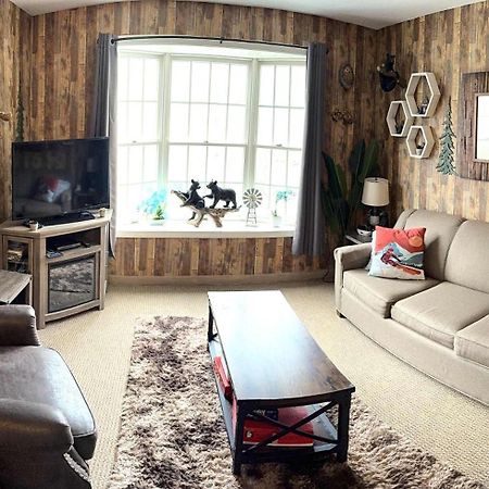 Gorgeous 1St Fl Mtn View Jiminy Suite Sleeps 4 Ski On Off Hancock Exteriör bild